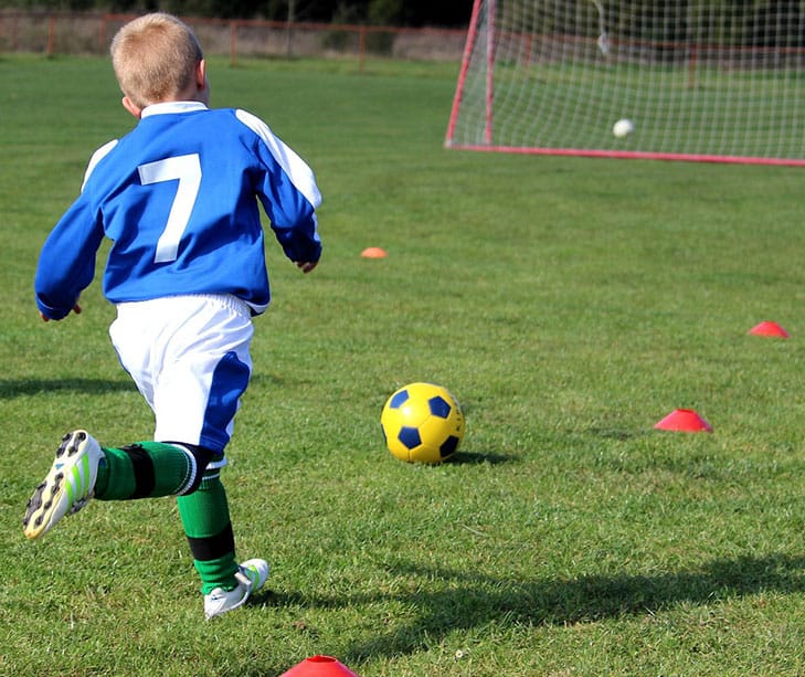 boy-football Boy playing football